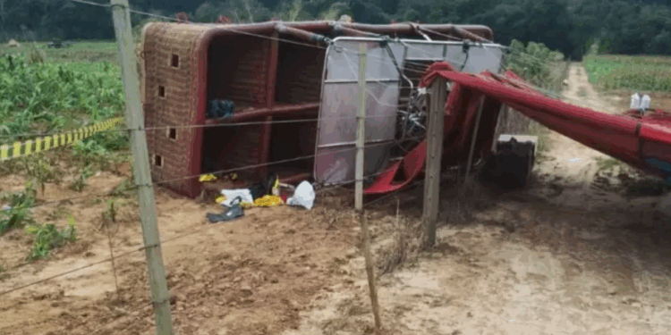 Balão tripulado cai em área rural de São Paulo e deixa feridos