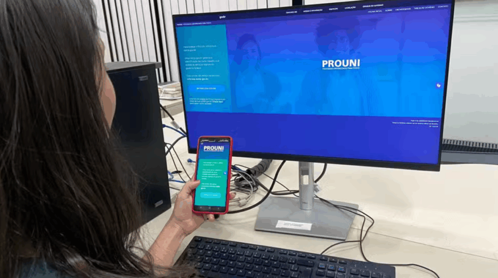 Termina nesta sexta (4) o prazo de inscrição para o ProUni do segundo semestre