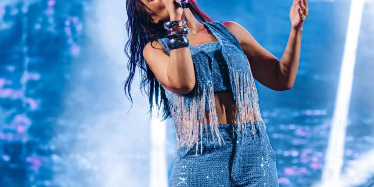 São João do Povo 2025 começa com festa em Palmeira dos Índios e Samyra é destaque da primeira noite de shows