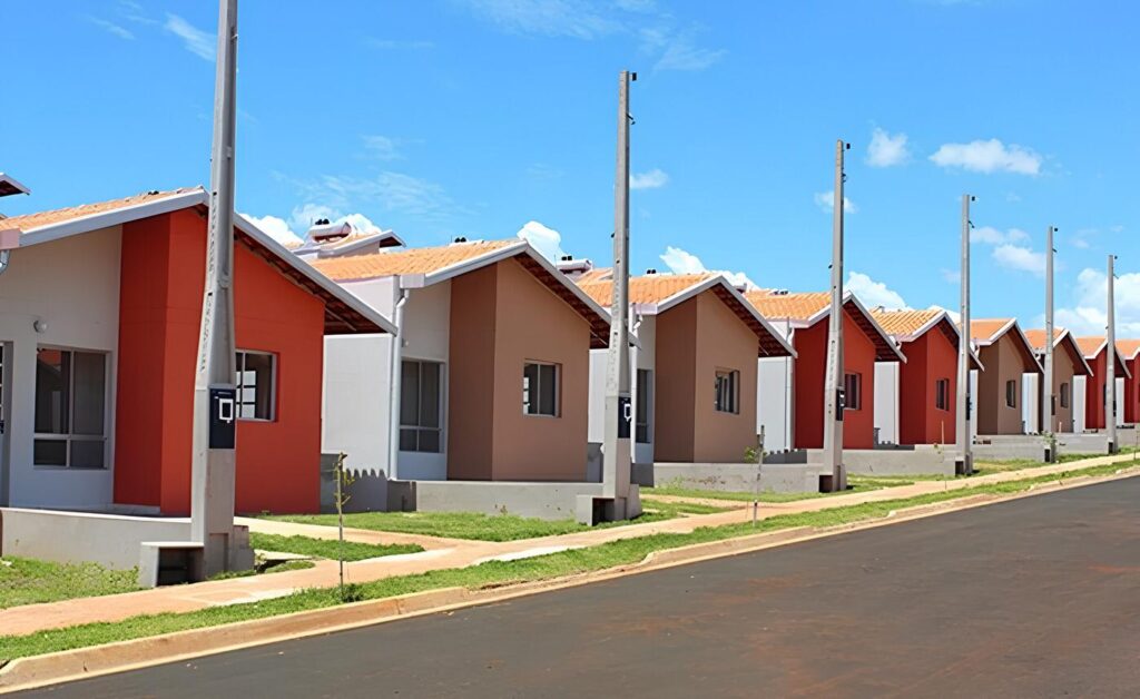 Prefeito Jorge Dantas anuncia construção de 100 casas populares para famílias de Pão de Açúcar