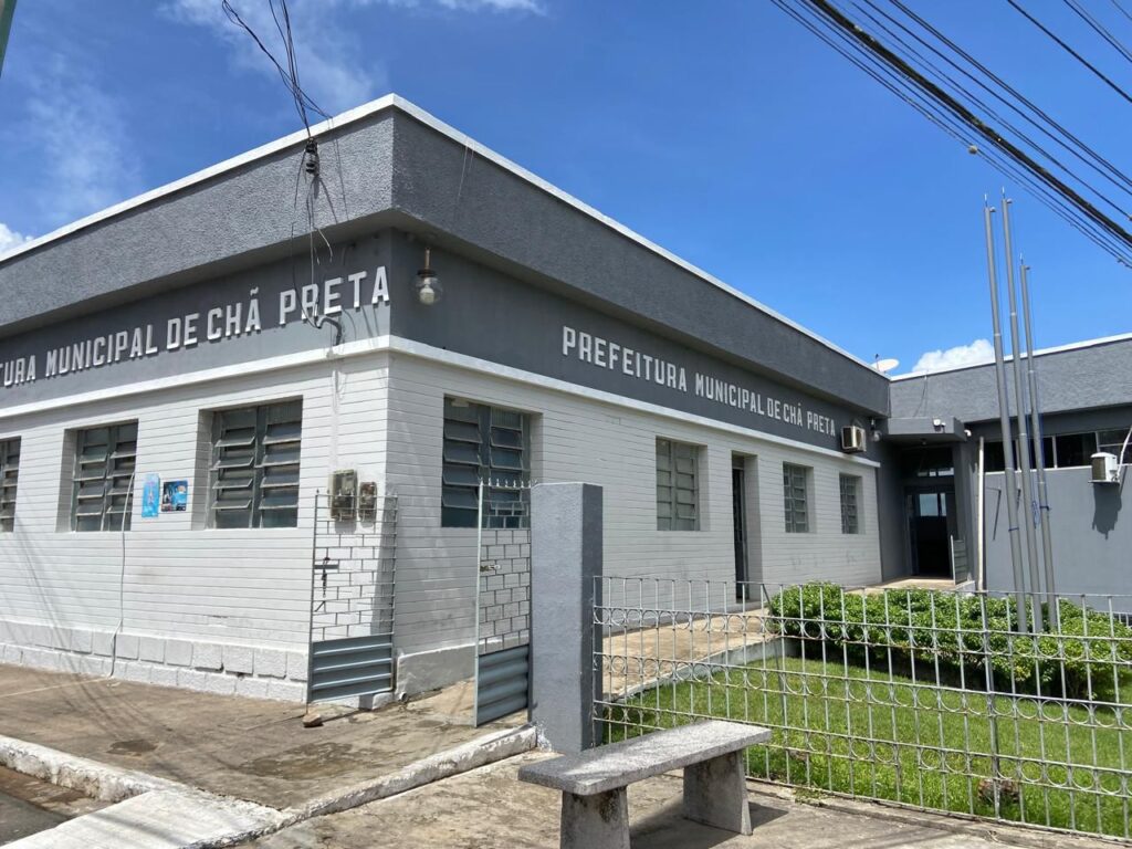 Prefeitura de Chã Preta antecipa salário de junho e reforça compromisso com o servidor