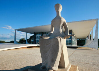 Datafolha: mais de 56% da população diz ter vergonha de Congresso, STF e Lula