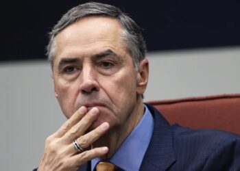 Ministro Barroso marca presença em seis eventos apoiados por empresas que enfrentam processos no STF