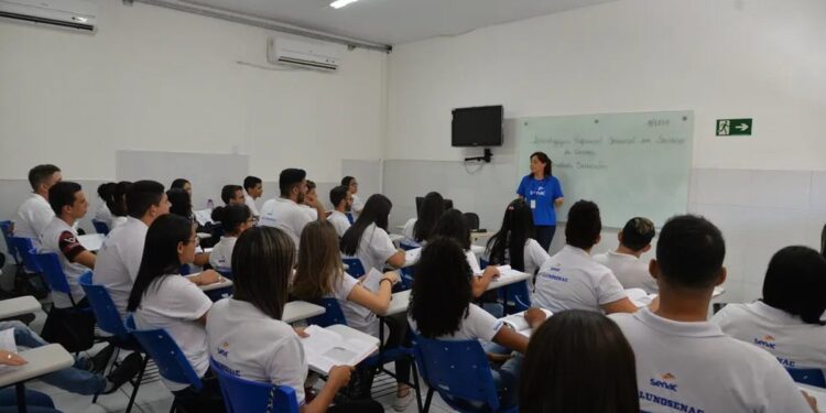 Senac abre mais de 2 mil vagas em cursos gratuitos para quatro cidades de Alagoas