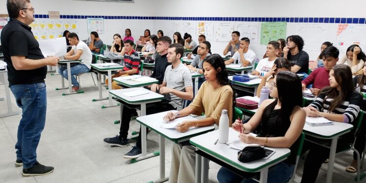 Reconhecimento inédito: MEC aprova Canoa Cursos e destaca Educação canoense