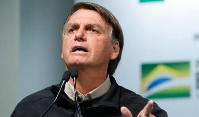 Ordem do STF: Bolsonaro é alvo de mandado de busca e passará a usar tornozeleira eletrônica