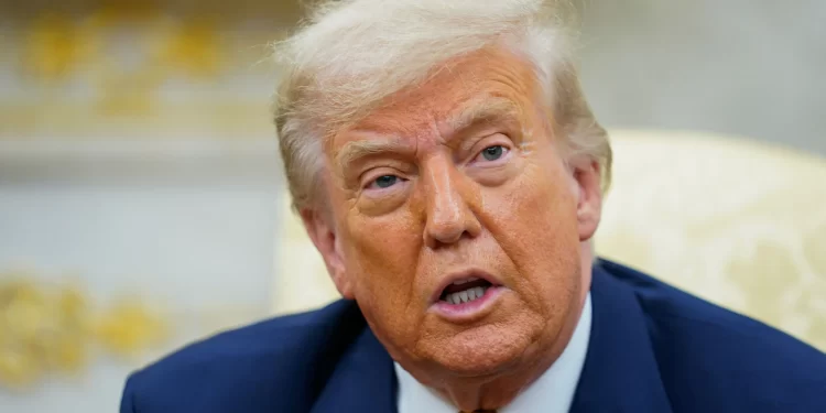 PT pede ao Banco Central apuração sobre quem se beneficiou com o aumento de tarifas de Trump