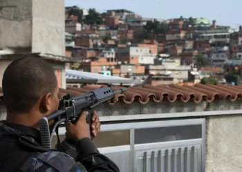 Cidades com maiores taxas de homicídio concentram disputas entre facções, aponta FBSP