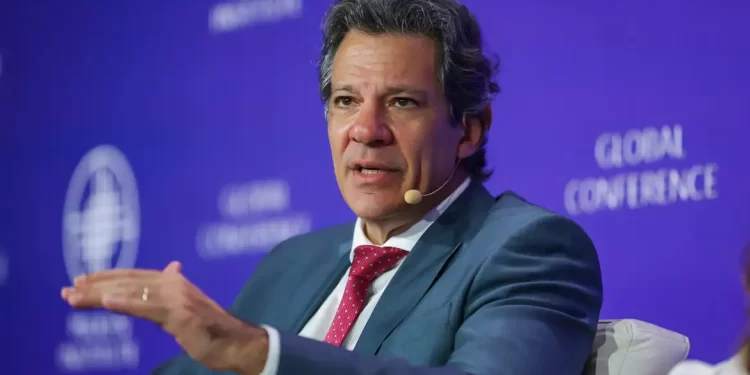 Haddad afirma que diálogo entre Brasil e EUA deve evitar “viralatismo”