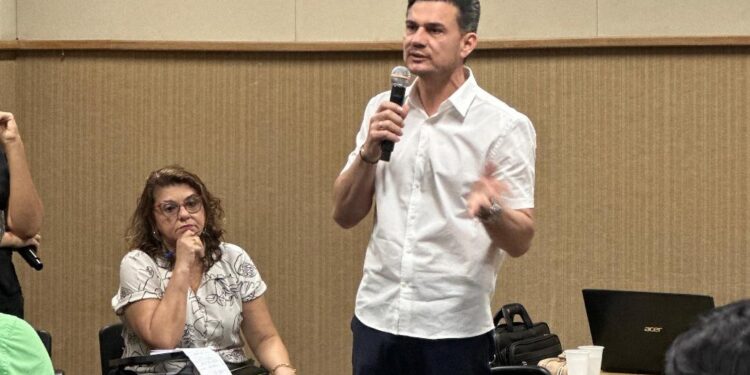 Secretário Marcos Beltrão lidera reunião para construção do novo PPA de Coruripe