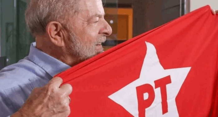 PT vê sucesso inédito nas redes e vai manter pressão sobre o Congresso