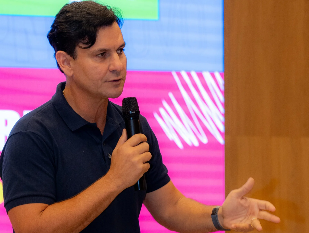 Presidente da AMA, Marcelo Beltrão representa municípios de Alagoas em debate sobre novo Plano Nacional de Educação