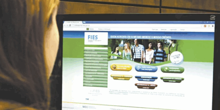 Fies abre inscrições para 1.112 vagas em instituições de Alagoas