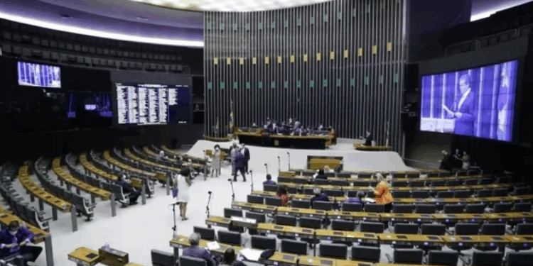 Saiba como votaram deputados alagoanos na mudança do licenciamento ambiental