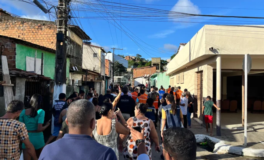 Especialista aponta mina próxima como causa das rachaduras no Bom Parto