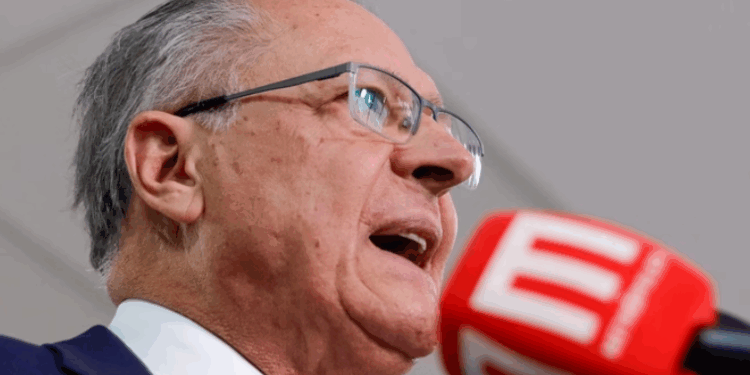 Alckmin afirma que conversou com Secretário do Comércio dos EUA
