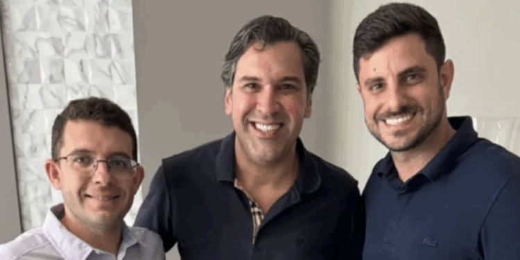 Prefeito Dalminho tem reunião com deputado Isnaldo Bulhões em busca de novos projetos para Belo Monte