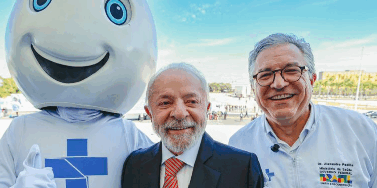 Planos de saúde vão atender pacientes do SUS em novo programa do governo