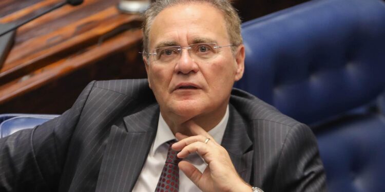 Renan Calheiros rebate sanções dos EUA contra Moraes