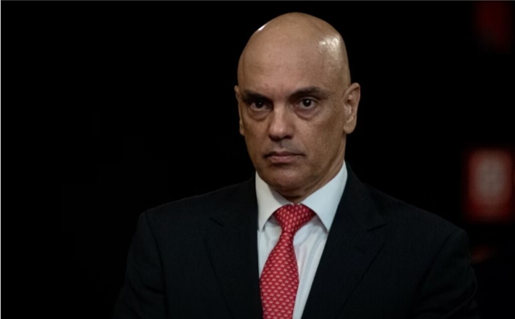 Sanção de Trump a Moraes é criticada por 60% dos brasileiros nas redes, aponta Quaest