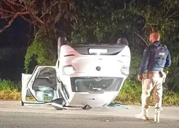 Perseguição, colisão e troca de tiros: suspeito de assaltos é preso no Pilar