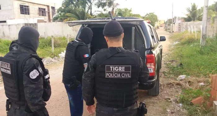 Operação policial prende líder do tráfico de drogas em Alagoas em Gravatá