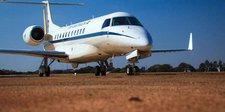 Força Aérea Brasileira: Combustível dos aviões que atendem ministros acaba em 3 de agosto