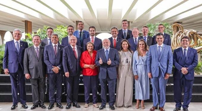 Governadores concordam com veto de Lula ao aumento no número de deputados