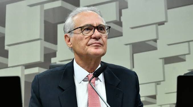 Calheiros se articular com prefeitos que deixaram seus líderes para trás