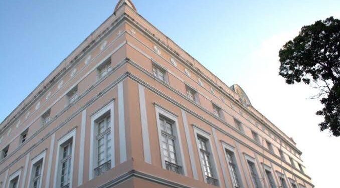 MDB deve perder boa parte dos seus 14 deputados estaduais