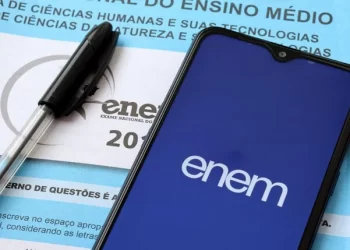 Alagoas fica fora da lista das 50 escolas com maiores notas no Enem 2024