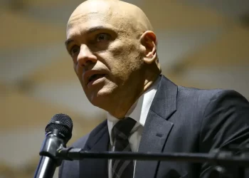 EUA revogam visto de Moraes, familiares e “aliados na Corte”