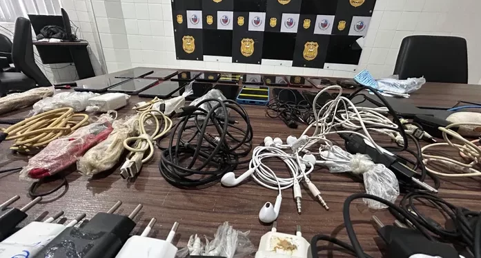 Celulares, drogas e objetos ilícitos são apreendidos em presídios de Alagoas durante Operação Mute
