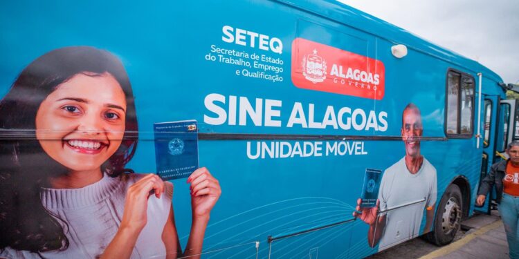 Sine Alagoas abre mais de 2 mil vagas de emprego 