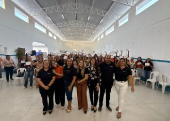 Delmiro Gouveia promove formação continuada de mediadores escolares com foco na inclusão