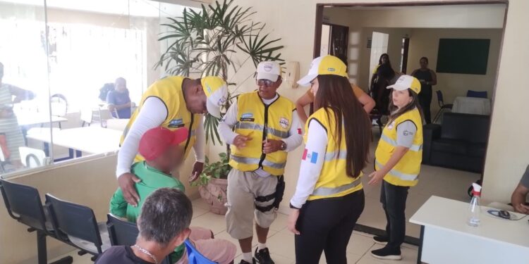 Ronda no Bairro atende ocorrência de surto psicótico e aciona rede de apoio em Marechal Deodoro