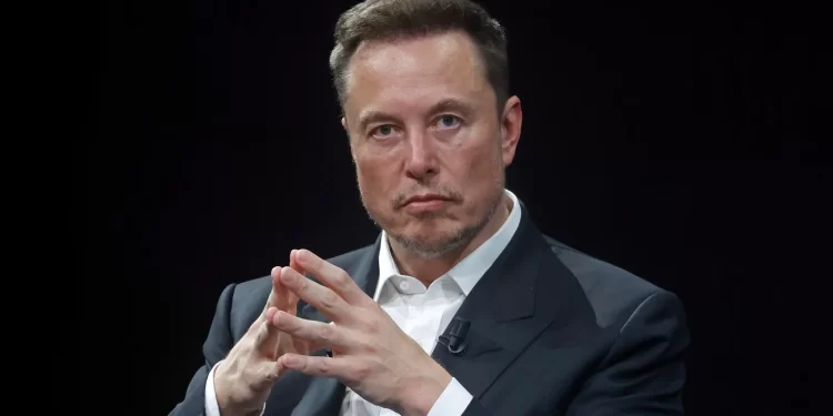 Rede social de Musk elogia Trump por medidas contra Moraes