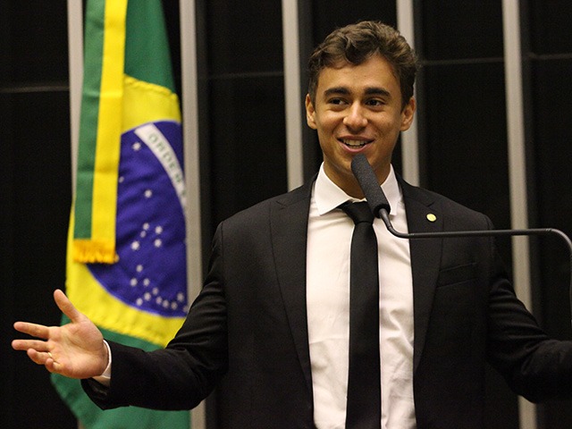Nikolas Ferreira divulga campanha nas redes sociais pelo impeachment de Moraes