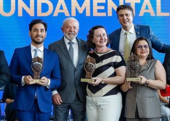 Melhor educação do Brasil: Santana do Mundaú recebe prêmio do MEC em Brasília