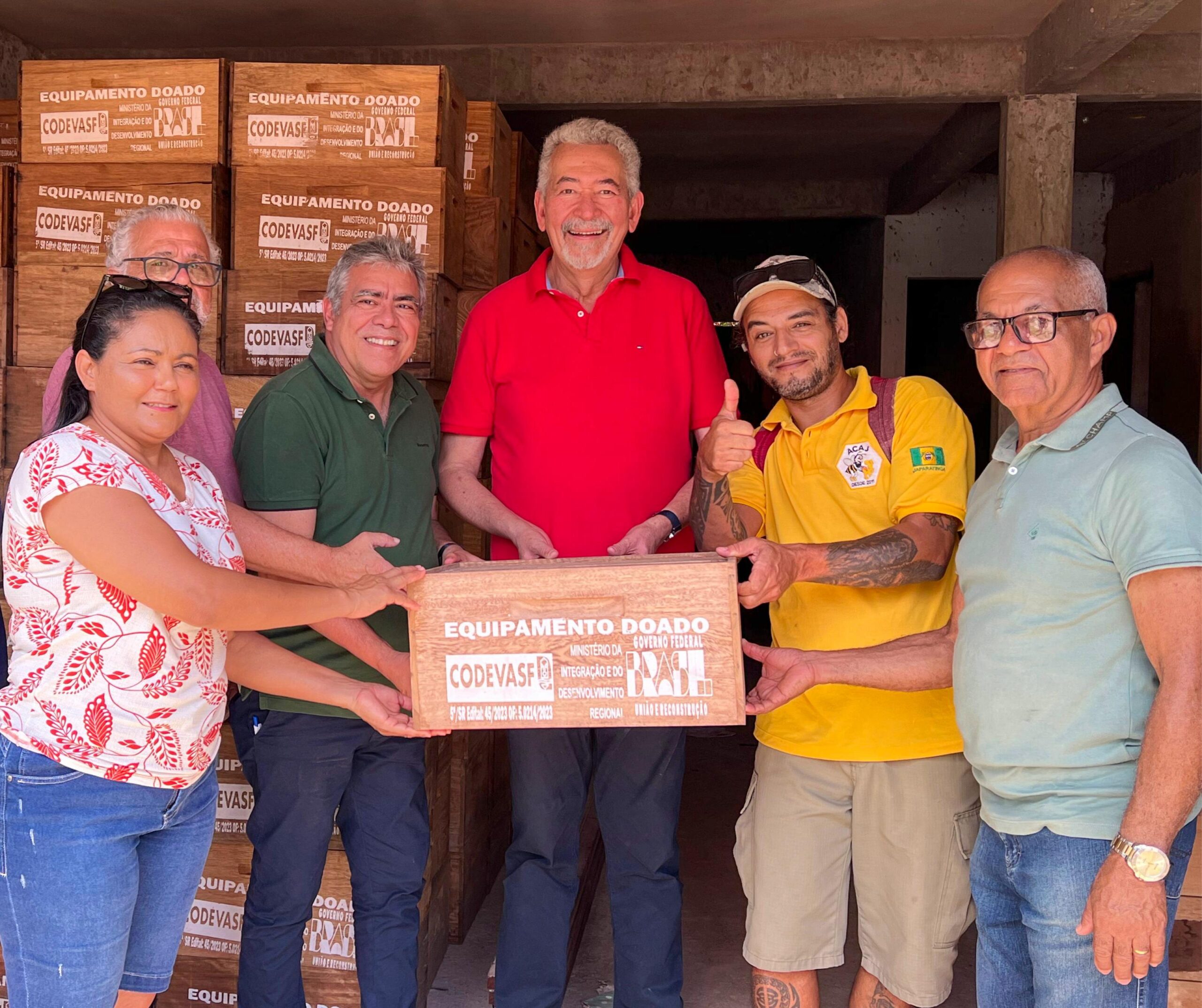 Deputado Paulão destina emenda para fortalecer a cadeia produtiva do mel e da própolis vermelha em Alagoas