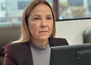 Vereadora Fabiola Marques lança política pioneira de atenção à saúde da mulher na menopausa em Delmiro Gouveia