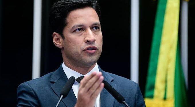 Rodrigo Cunha vira opção para as urnas de 2026