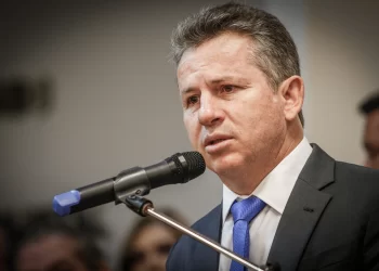 Governador do Mato Grosso critica Alcolumbre por autoritarismo ao negar impeachment de Moraes