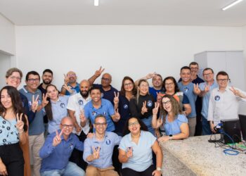 Movimento azul marca reta final antes das eleições na Uncisal