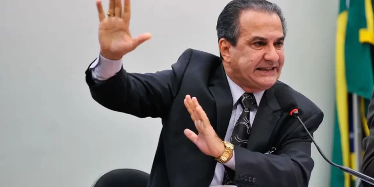 Moraes determina busca e apreensão contra Silas Malafaia