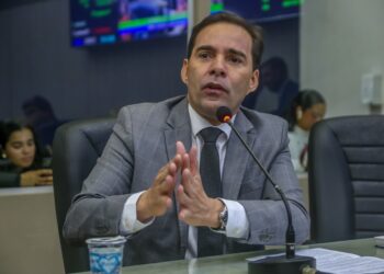 Agosto Lilás: Kelmann destaca geração de emprego e renda como ferramenta no combate à violência doméstica