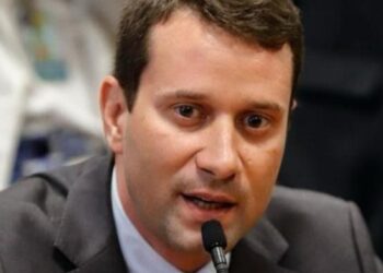 Deputado Daniel é relator de projeto que endurece políticas de combate à violência nas escolas