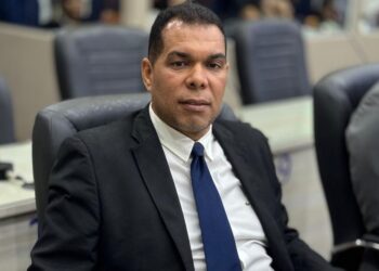 Vereador Thales Diniz encerra o mês de agosto com 14 projetos de lei apresentados e 65 novas indicações para Maceió