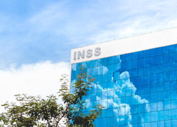 Contratos da Crefisa com o INSS são suspensos por problemas em serviços