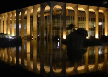 Governo brasileiro condena criação de novos assentamentos na Palestina